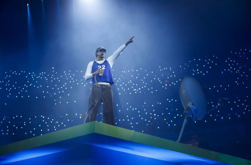 Bad Bunny y Ca7riel & Paco Amoroso arrasan en Latin Grammy 2025