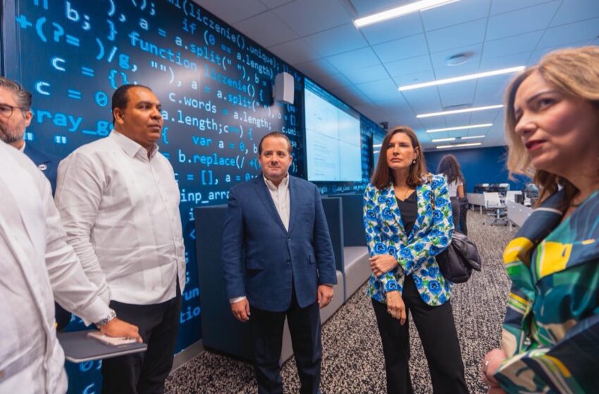 Ministro Paliza visita centros de IA de NVIDIA en Miami