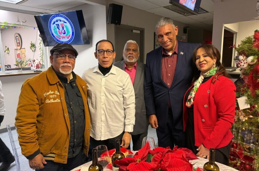 Consulado dominicano en NY reconoce a empleados en fiesta anual