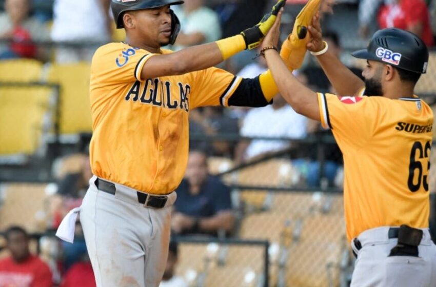 Águilas Cibaeñas vencen 5-2 a Leones y siguen líderes en LIDOM