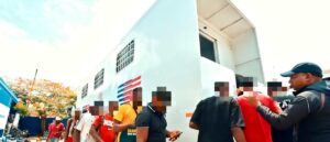 República Dominicana deporta a 828 haitianos en operativos migratorios