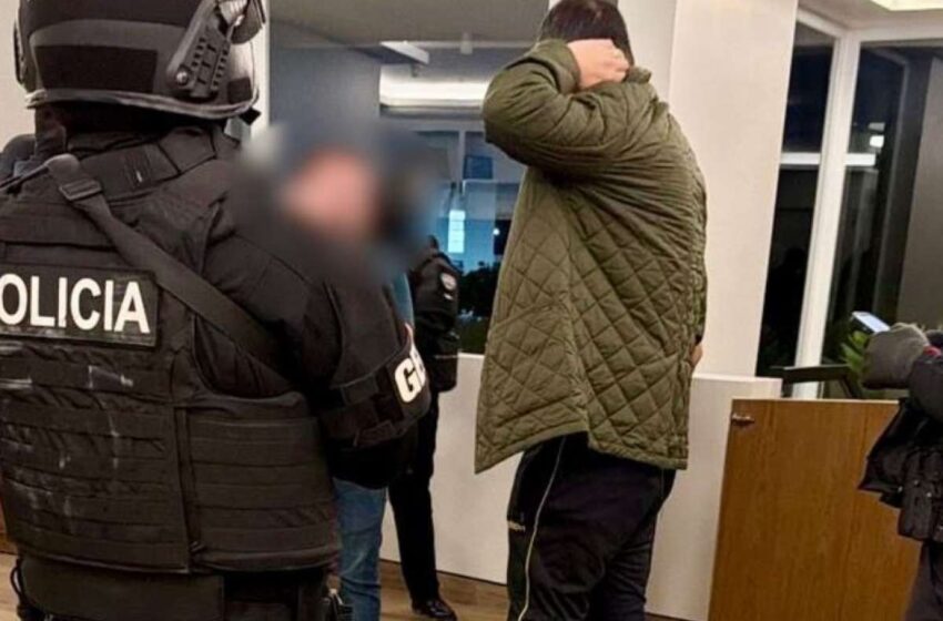 Detienen al alcalde de Guayaquil por lavado y crimen organizado