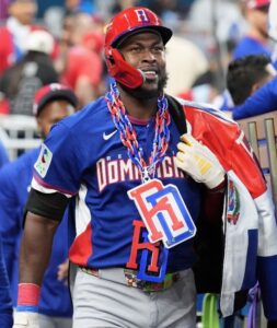 Oneil Cruz destaca con dos jonrones en Clásico Mundial 2026