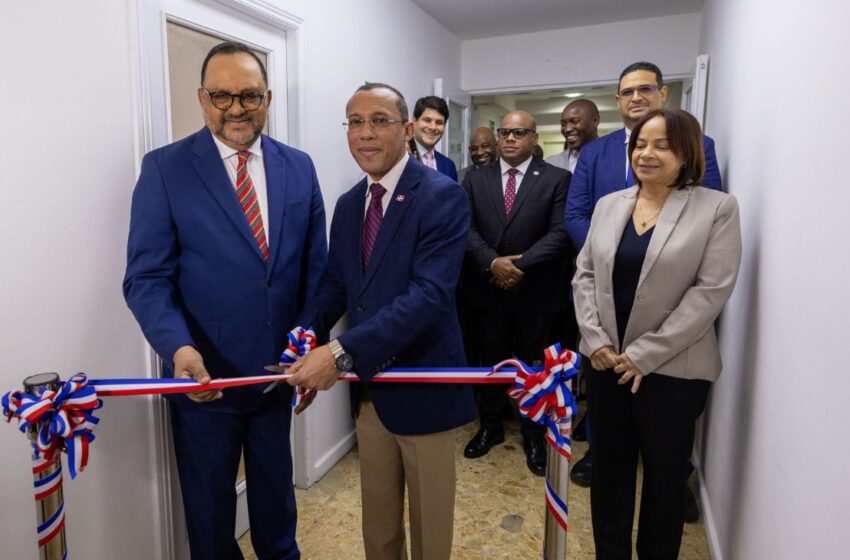 Contraloría crea Unidad de Auditoría Interna en Justicia