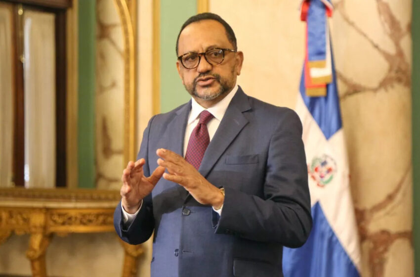 Antoliano Peralta pide analizar ley que elimina candidaturas independientes