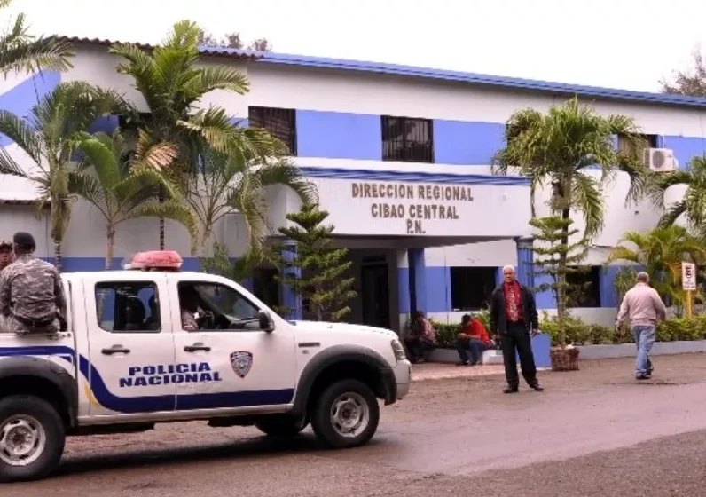 Policía abate a acusado de robos en operativo en Santiago