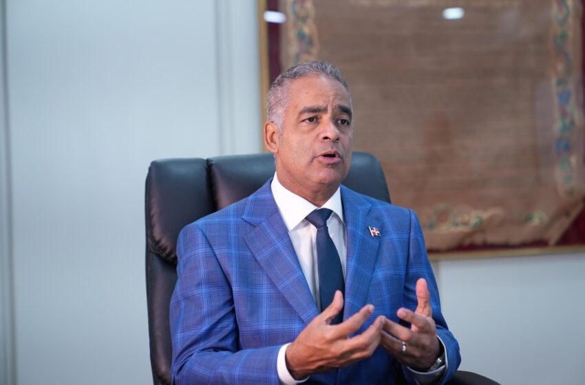 Ministro destaca equilibrio entre minería y medio ambiente en RD