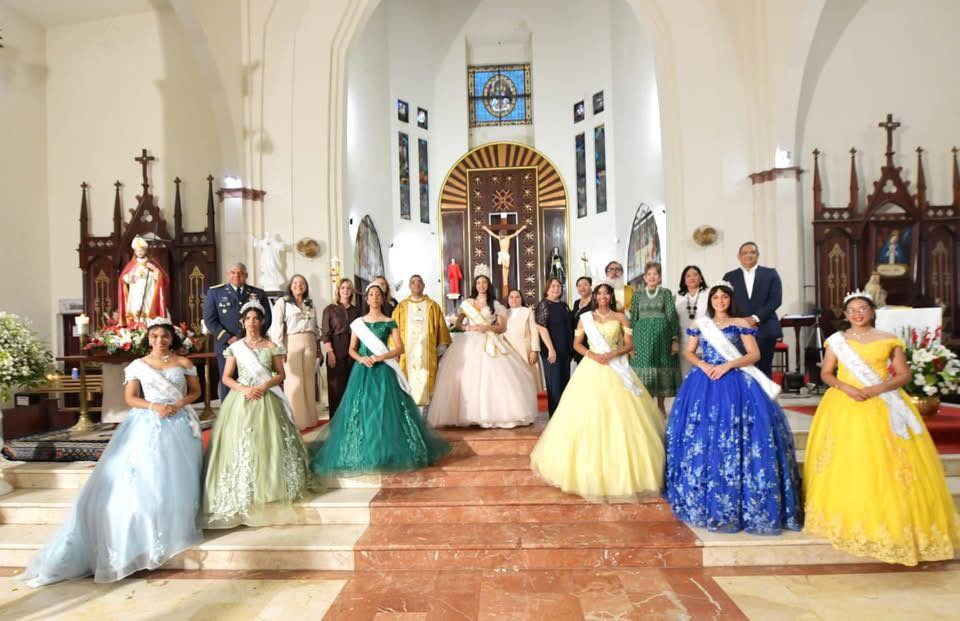 Juliana Plácido Santana es coronada Reina de Patronales 2026