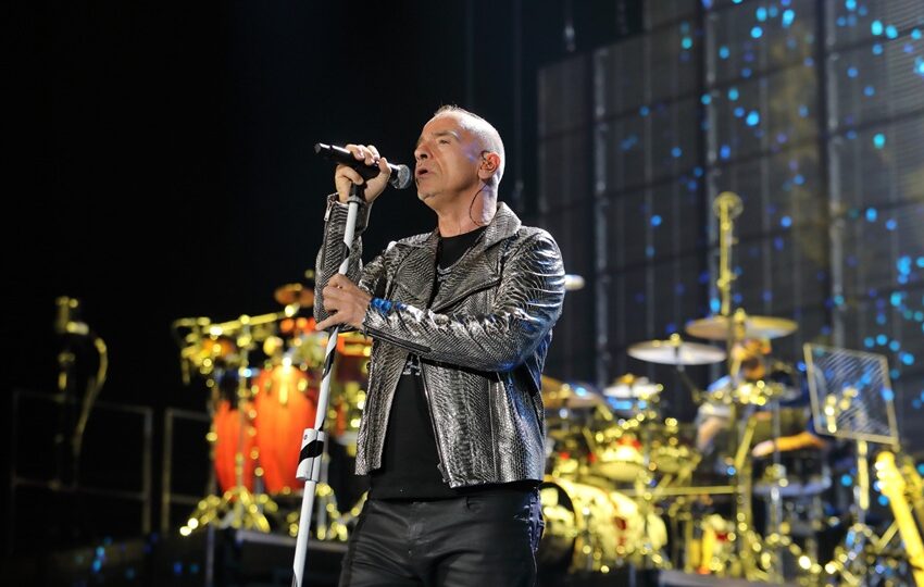  Eros Ramazzotti llena el Movistar Arena de Madrid en su gira mundial