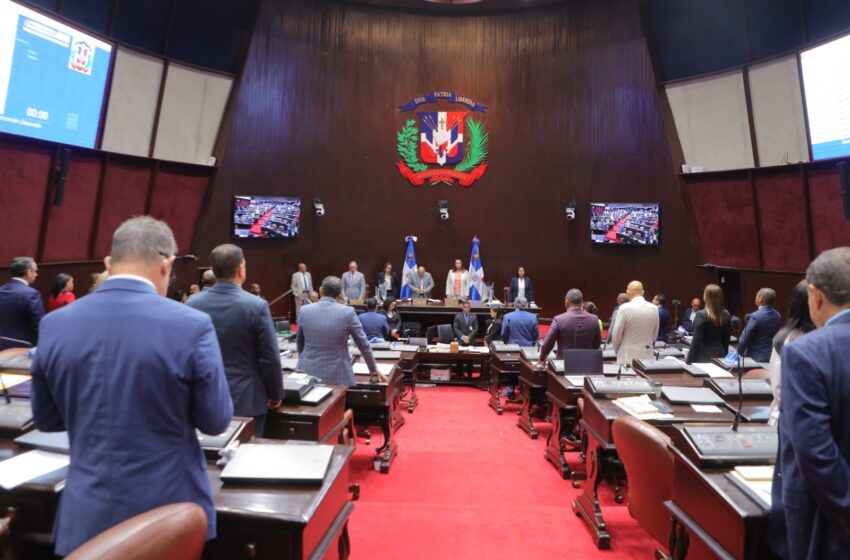 Diputados aprueban sanciones por violar estados de emergencia