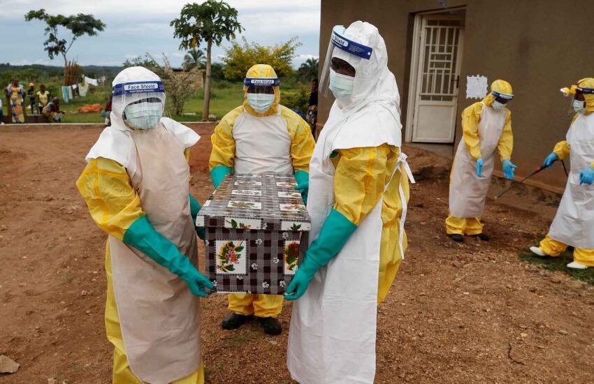 EEUU refuerza controles y cuarentena por brote de ébola en África