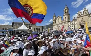 Colombia define su futuro en segunda vuelta polarizada el 21 de junio