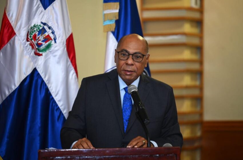 Expertos respaldan entrada en vigor del nuevo Código Penal RD