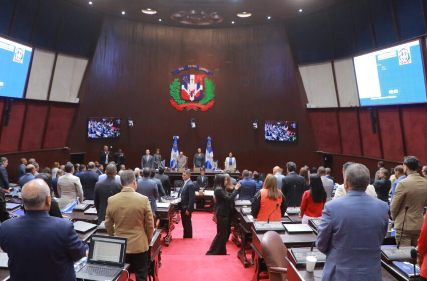 Diputados aprueban reforma a Ley de Residuos Sólidos en RD